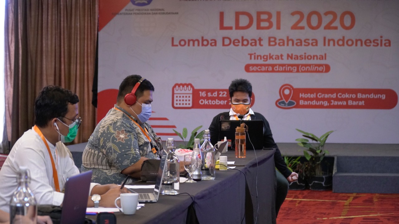 Asah Berpikir Kritis, Kemendikbud Gelar Lomba Debat