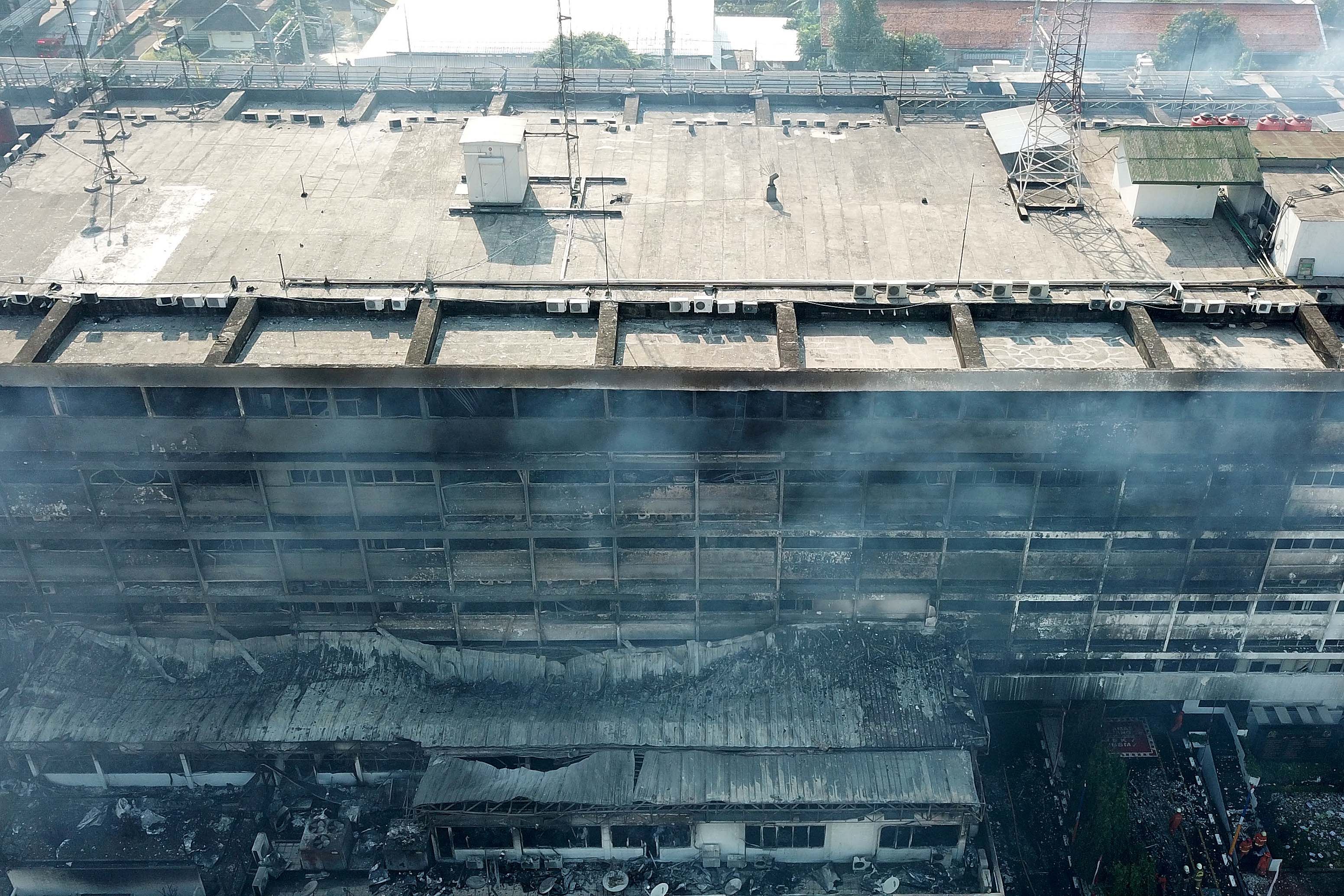 Sisa kebakaran Gedung Kejagung