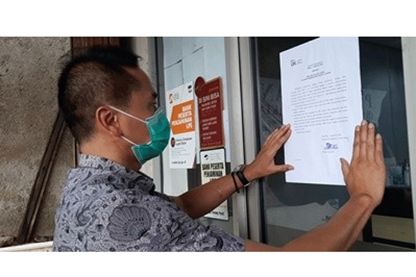 OJK mencabut izin usaha PT Bank Perkreditan Rakyat Brata Nusantara - - 