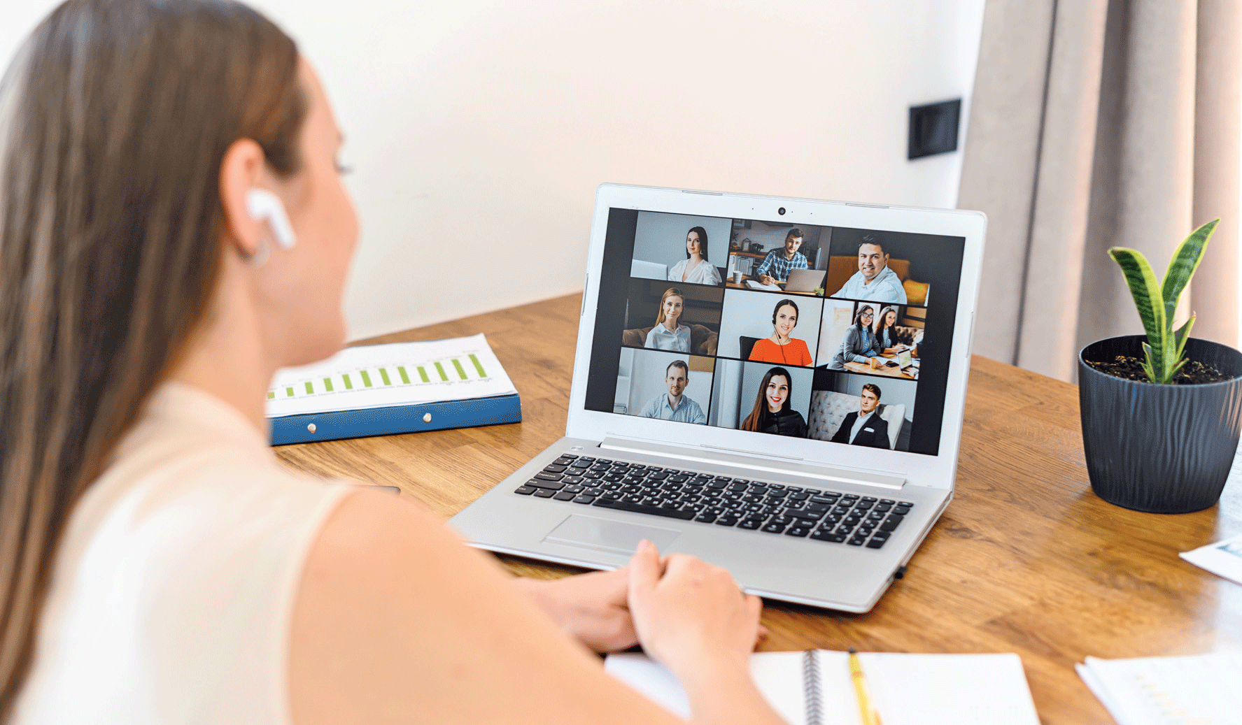 Aplikasi Video Konferensi Virtual, Zoom