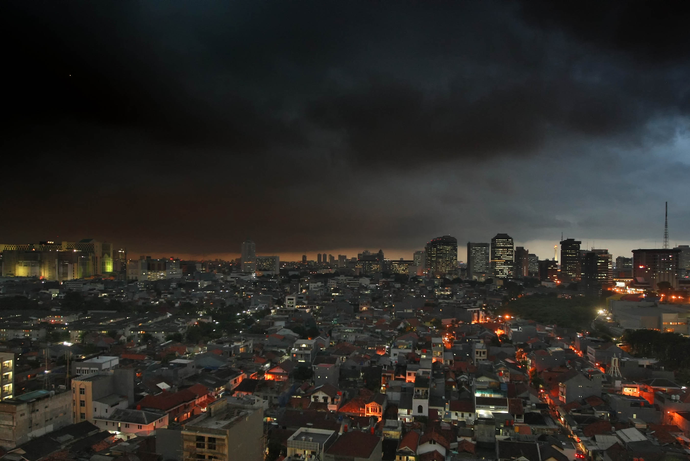 Fenomenan La Nina menyebabkan meningkatnya curah hujan