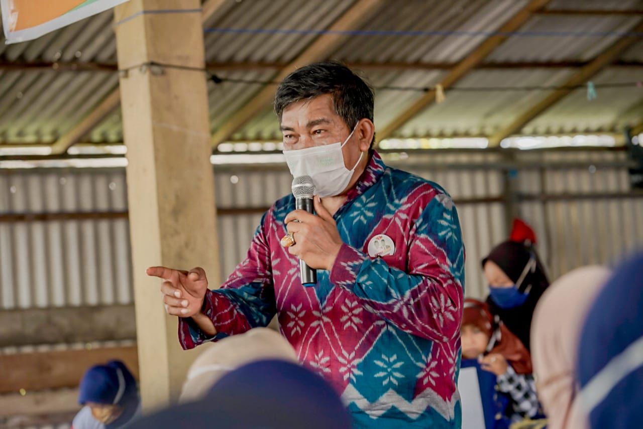 Tokoh masyarakat Kabupaten Tanah Bumbu, Burhansyah 