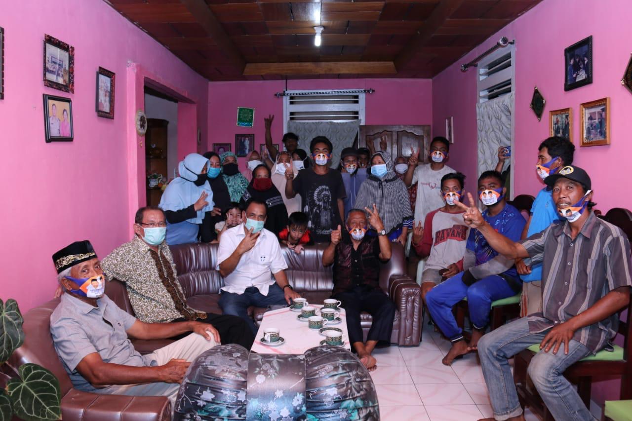 Calonn Gubernur Sulteng Rusdy Mastura bersama pendukungnya