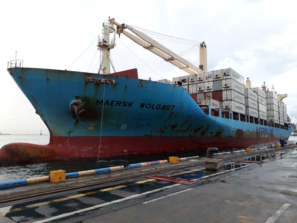 PT Pelabuhan Indonesia IV (Persero) selalu berupaya menjaga ketersediaan logistik barang untuk memenuhi kebutuhan masyarakat khususnya.