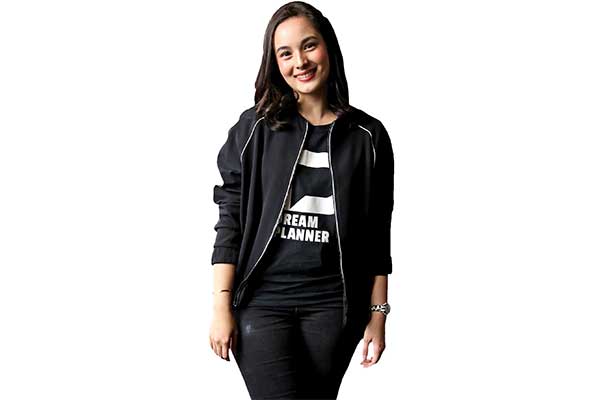 Aktris Chelsea Elizabeth Islan