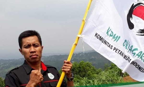 Agus Ali Nurdin, petani milenial, yang penghasilanya bisa mencapai Rp 500 juta per bulan.