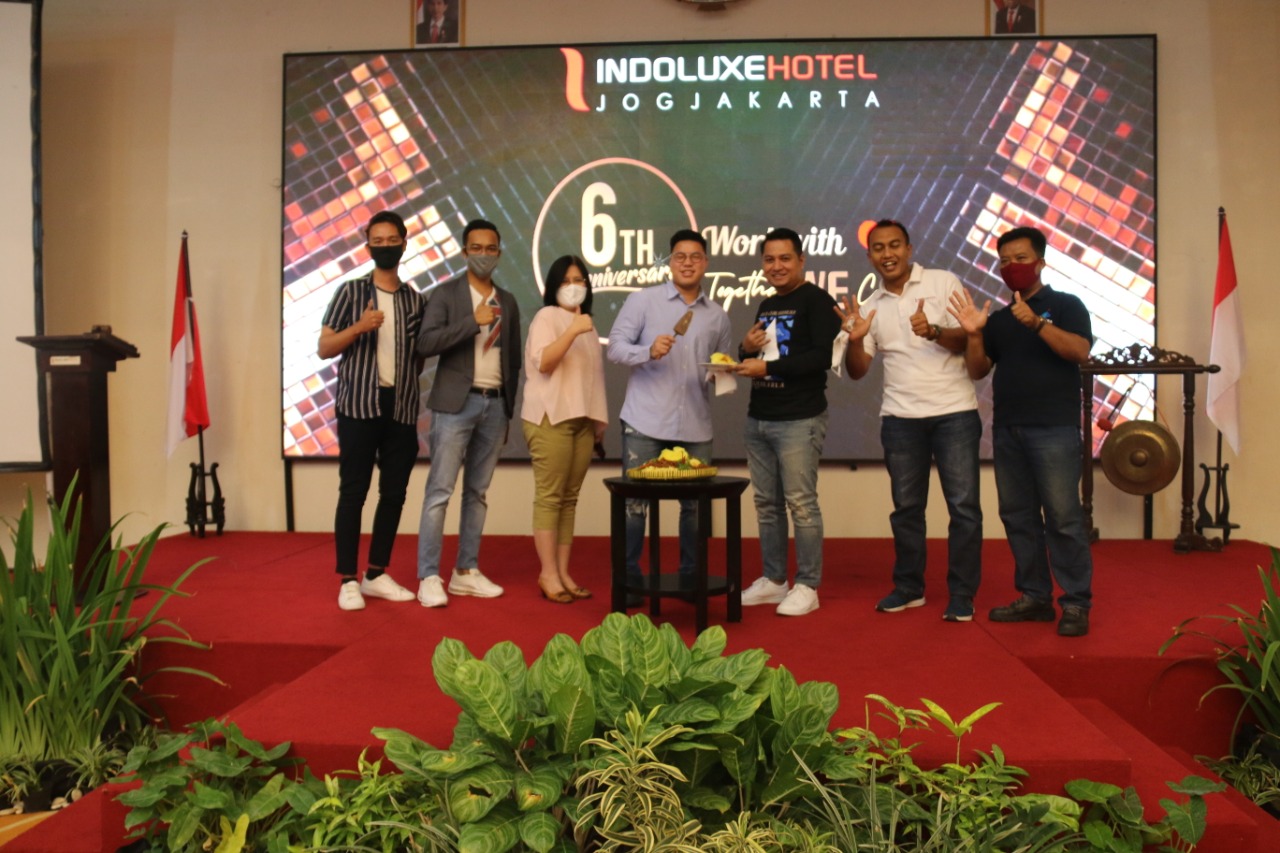 Indoluxe Hotel Jogjakarta merayakan Hari Ulang Tahun ke-6.