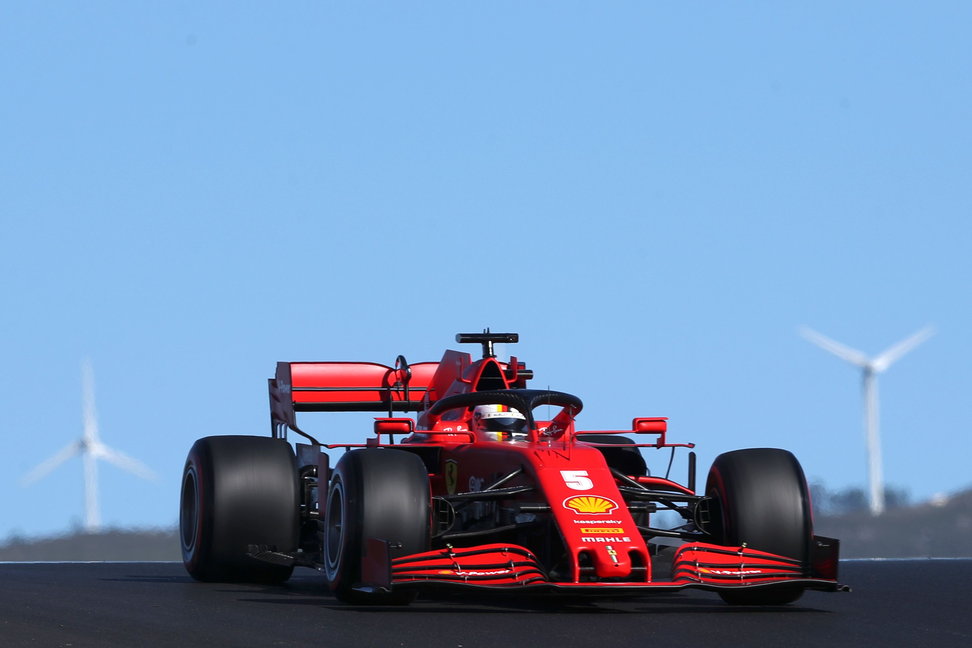 Pembalap Ferrari Sebastian Vettel