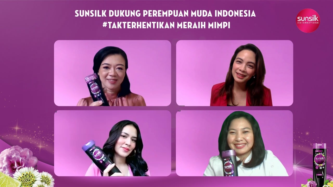 Konferensi pers virtual dalam program membantu perempuan muda Indonesia menjawab tantangan serta membuka peluang.