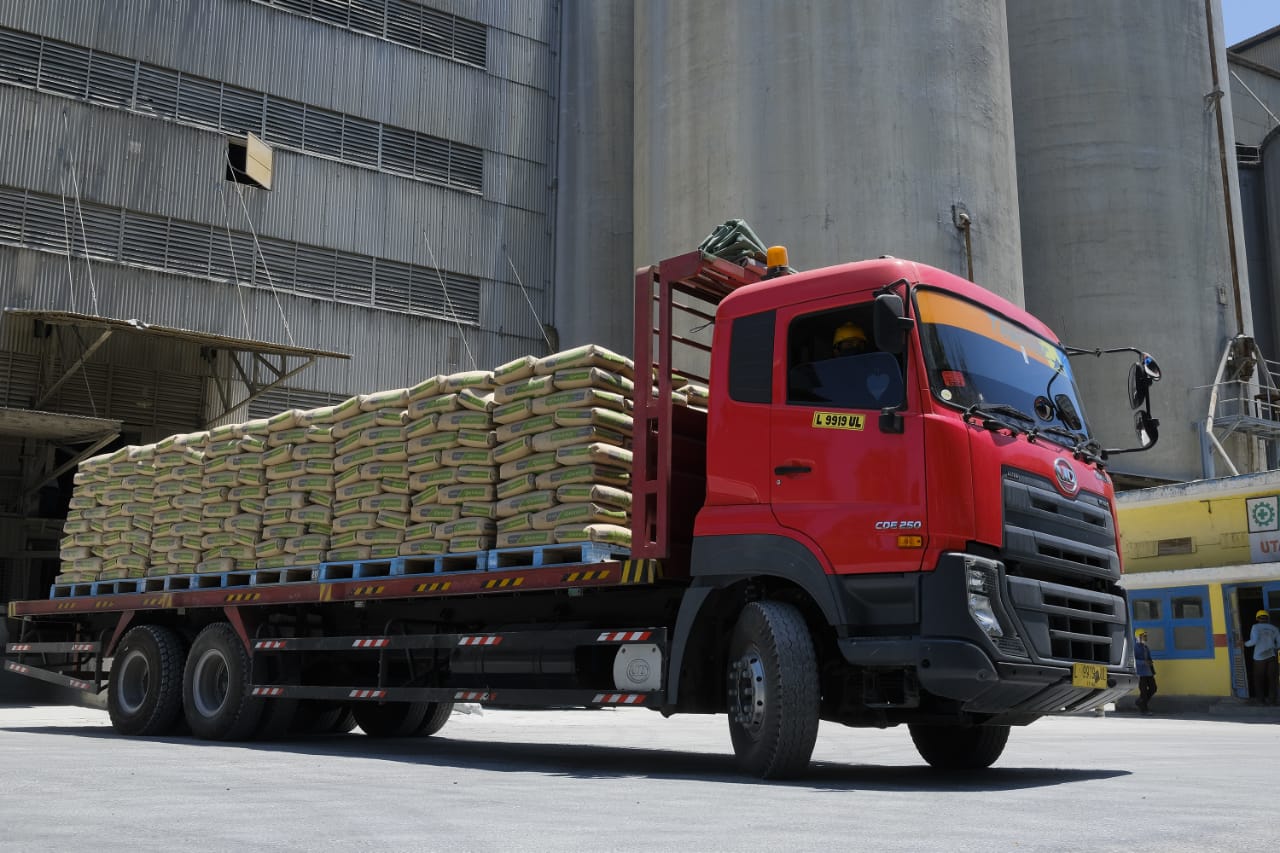 PT Semen Indonesia.Tbk berkomitmen membangun secara berkelanjutan.