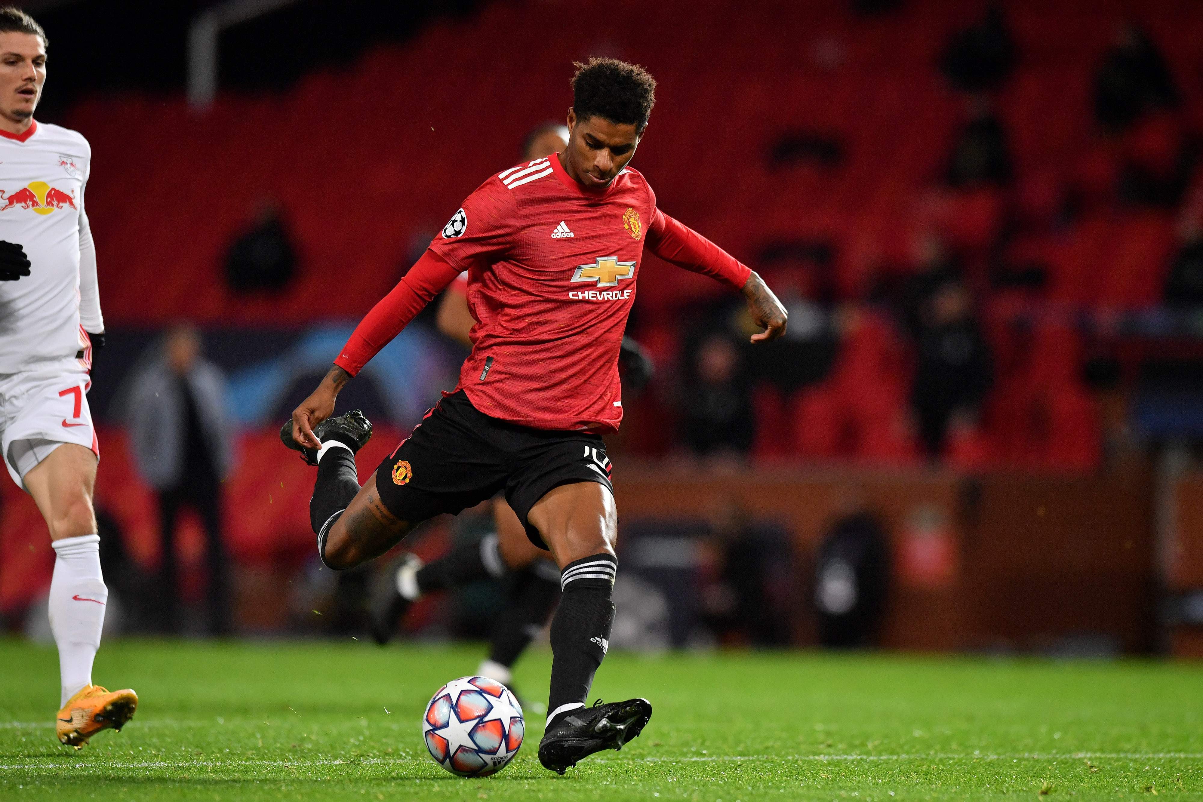 Rashford Hattrick, Manchester United Lumat Leipzig
