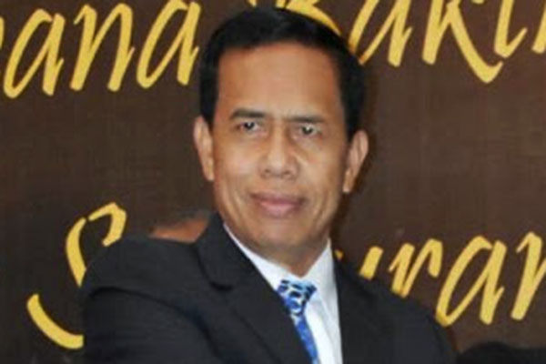 Profesor Syarifudin Tippe, Direktur Pascasarjana Universitas Jayabaya. 