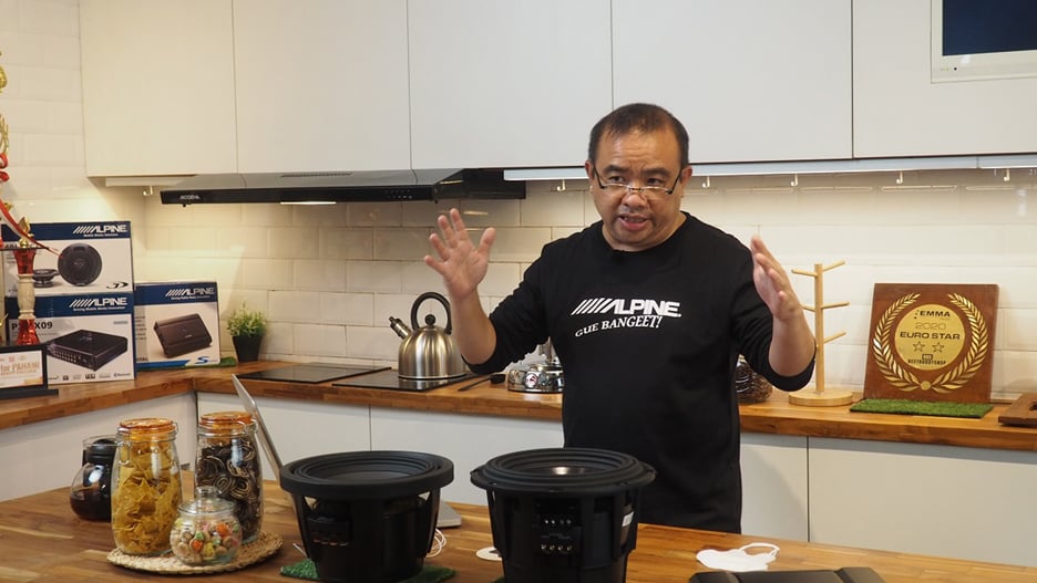 Chief Executive Officer AWS Wahyu Tanuwidjaja di acara peluncuran virtual Alpine di Indonesia, Sabtu (10/10).