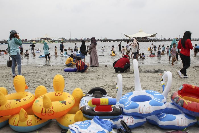 Ilustrasi: Pantai Karnaval Ancol, Jakarta. 