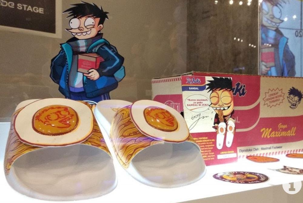 Karya kolaborasi  Si Juki dan Maximall.