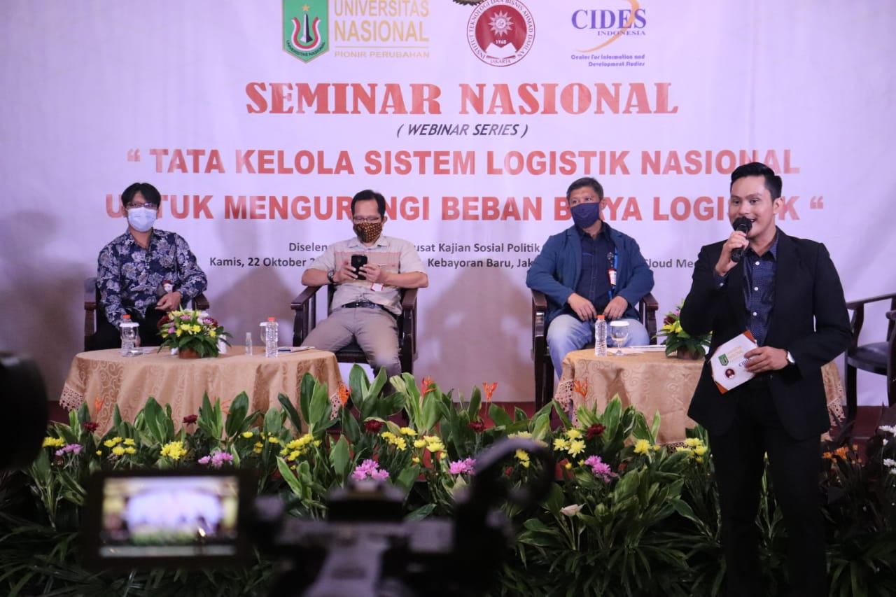 Webinar membahas tata kelola sistem logistik nasional, di Jakarta, Kamis (22/10/2020)