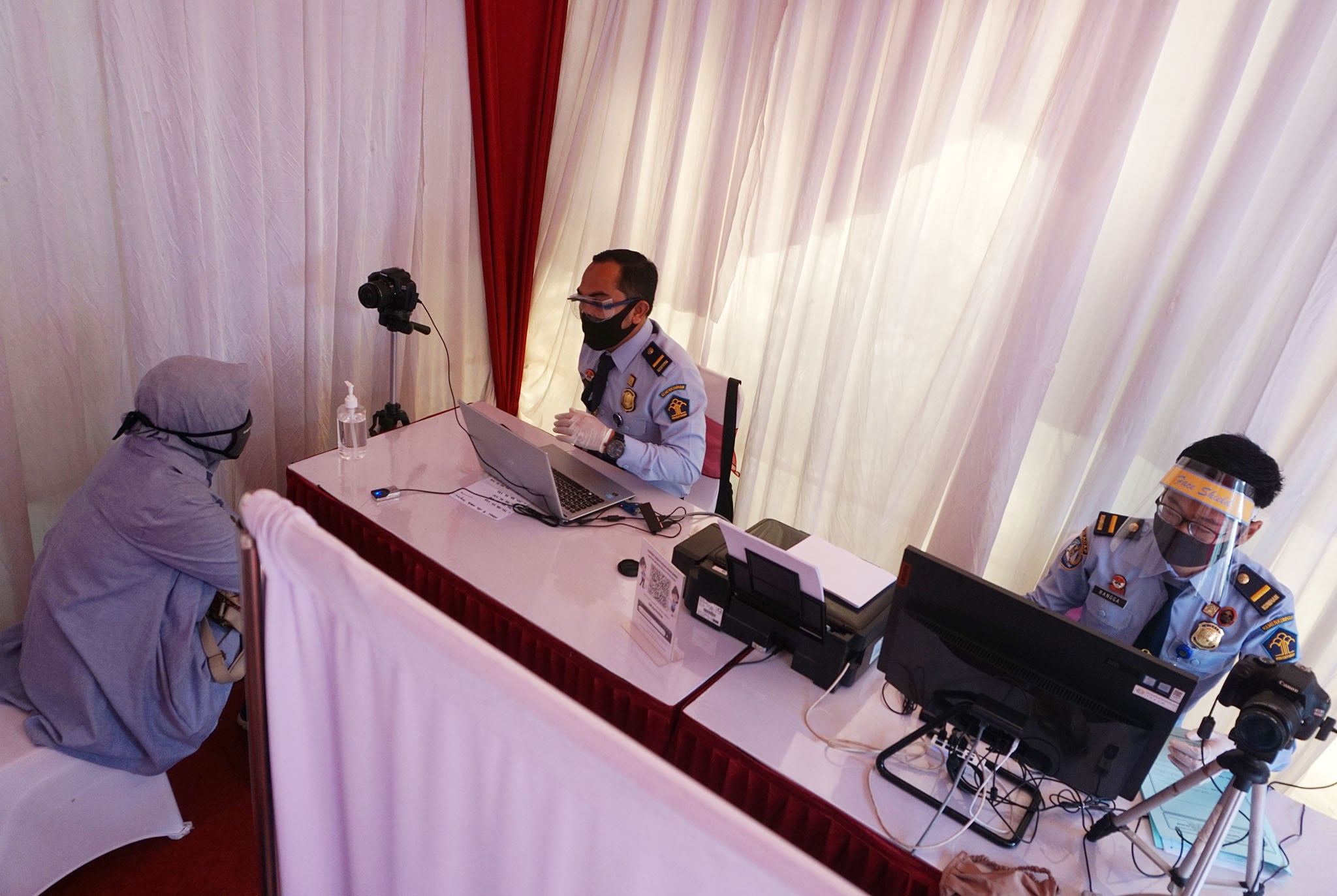 Cegah Penularan Covid-19, Banyumas Operasikan Alat Deteksi Jarak