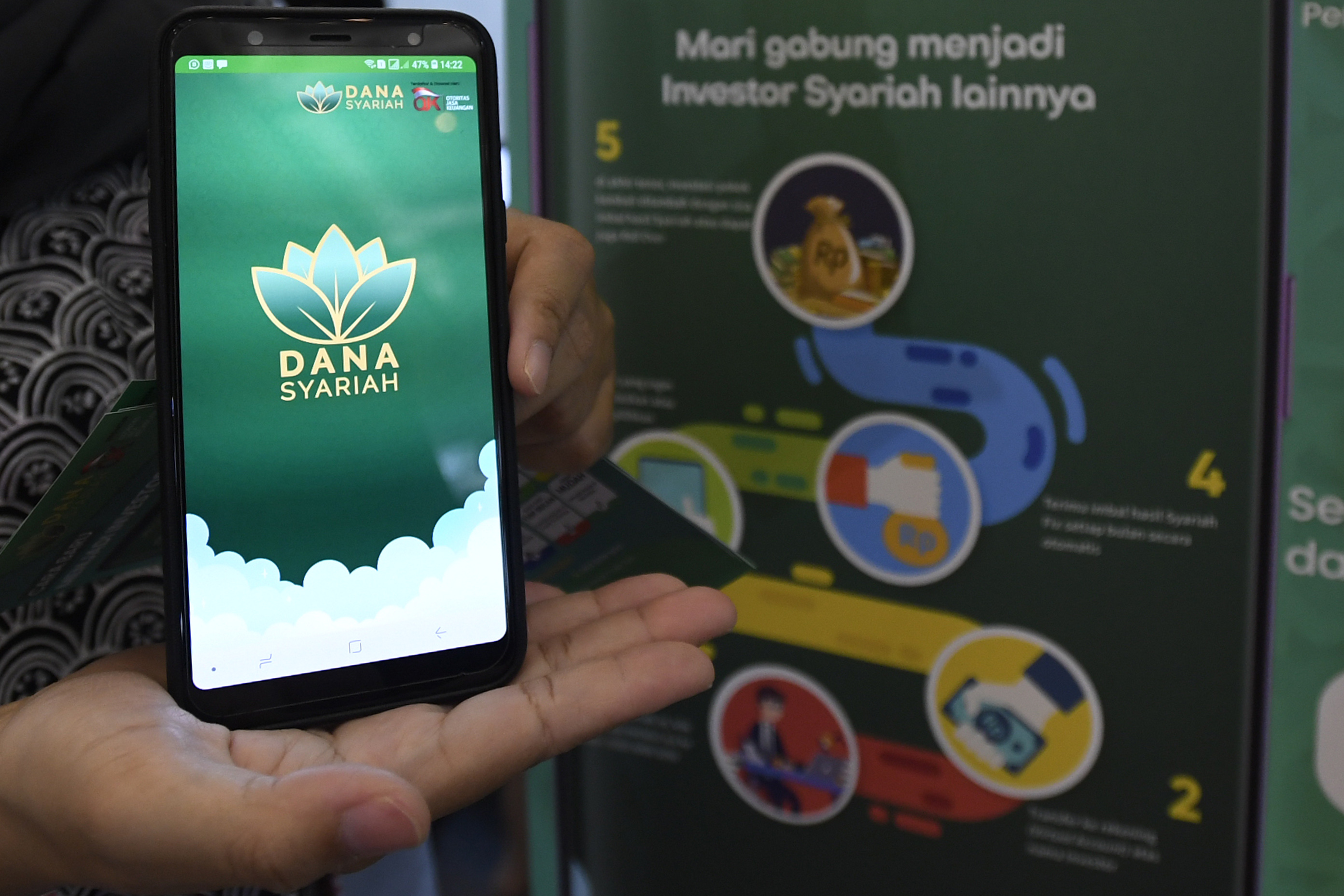 Pengembangan Ekonomi Syariah Butuh Komitmen