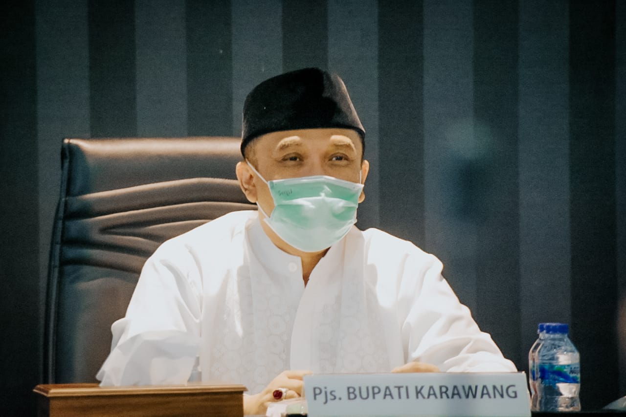 Pjs Bupati Karawang Yerry Yanuar