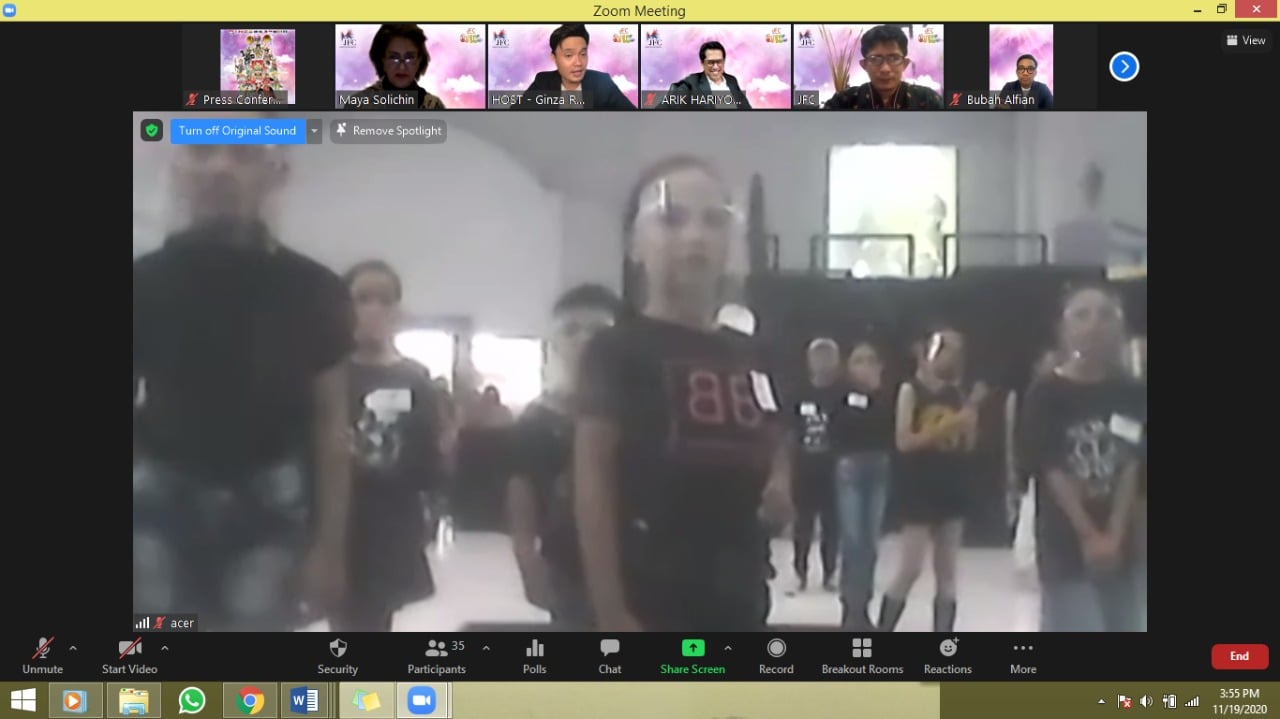 Anak-anak yang memeriahkan World Kids Carnival 2020 secara virtual sedang mempersiapkan diri. 