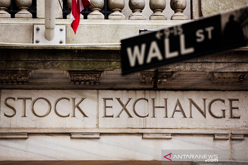 Wall Street Anjlok Dipicu Ketidakpastian Vaksin Covid