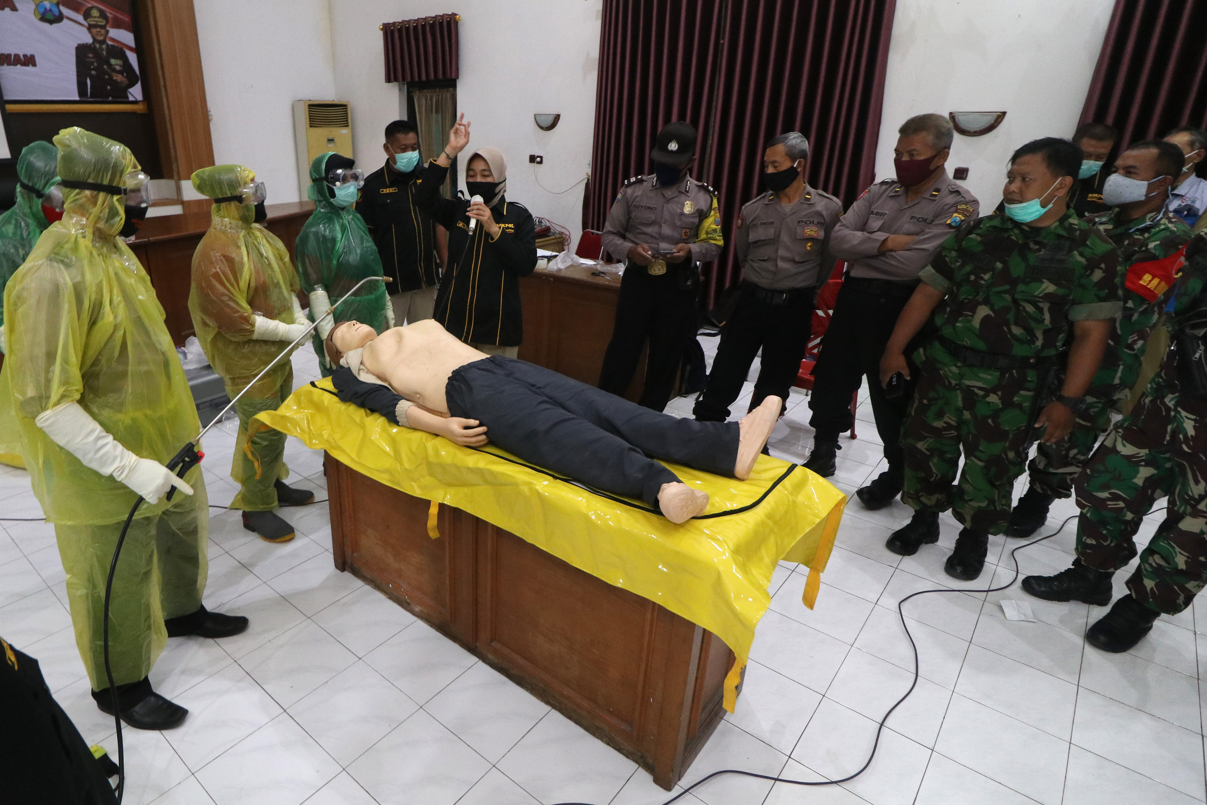 PELATIHAN PEMULASARAN JENAZAH COVID-19 