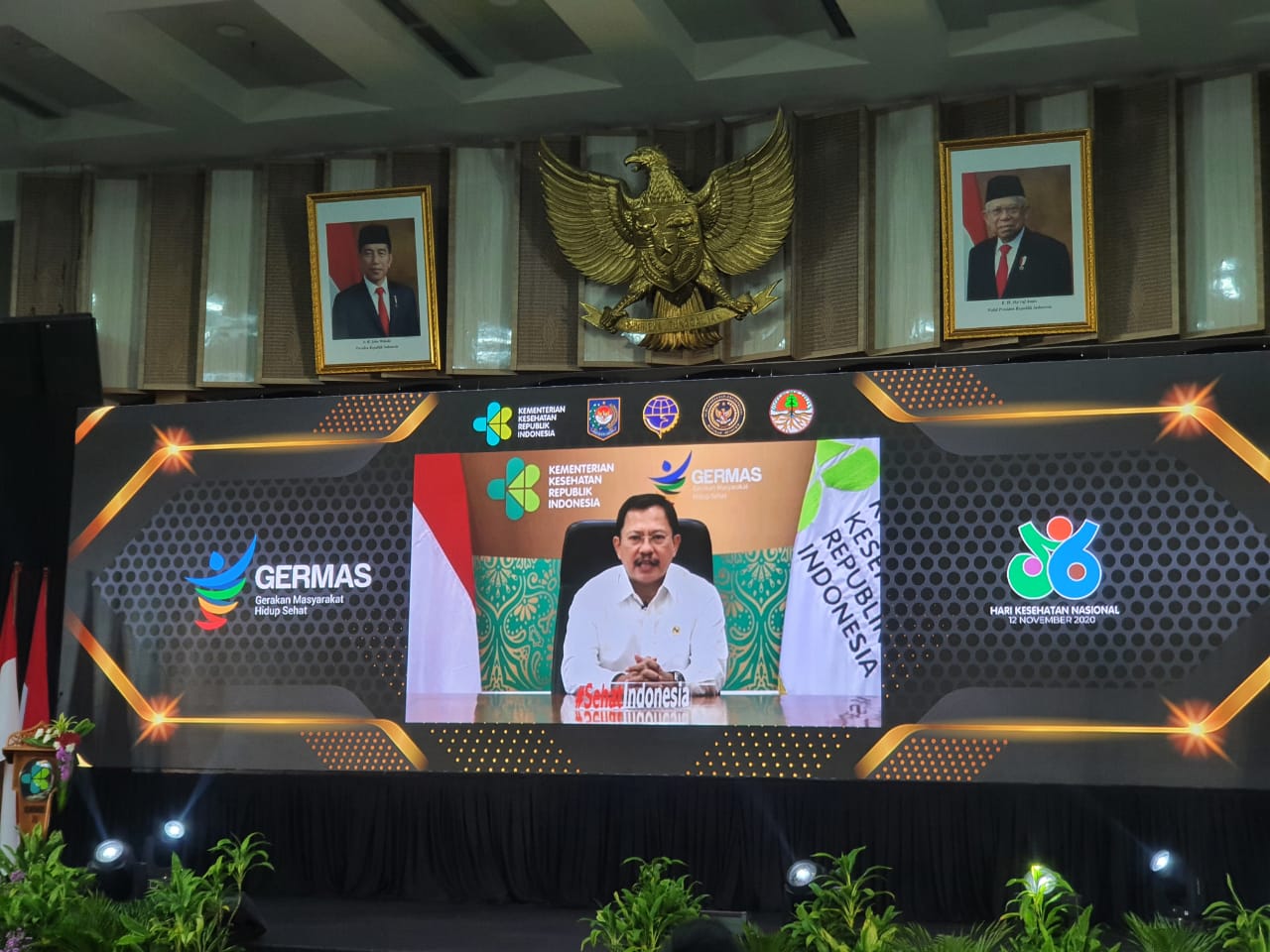 Menkes Terawan Agus Putranto memberikan sambutan di ajang Penghargaan kesehatan bidang lingkungan