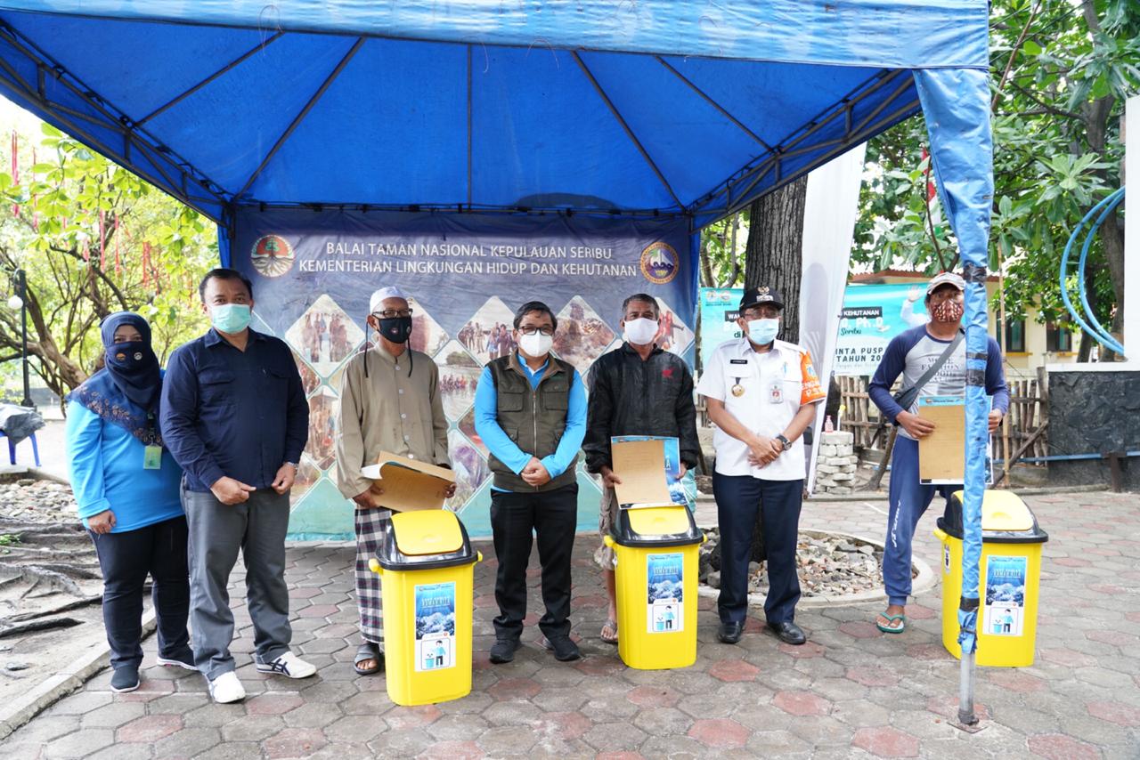 Acara Peringatan HCPSN 2020 di Kepulauan Seribu, Kamis (5/11).