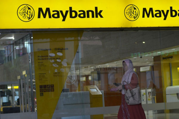 Maybank telah memutuskan untuk melanjutkan pembayaran dividen interim kepada para pemegang saham.