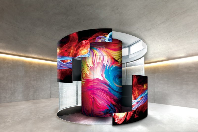 LG Patenkan Laptop Layar Gulung 17 inci