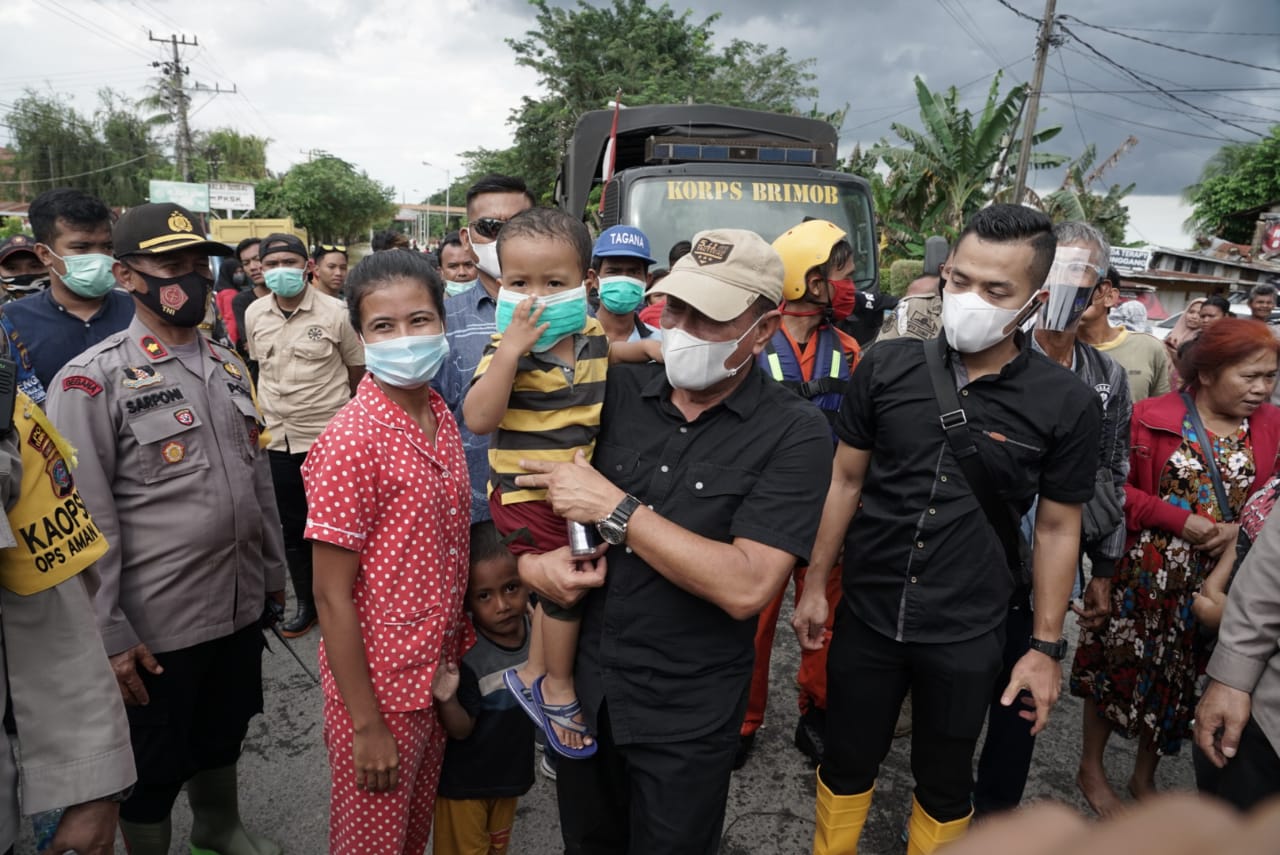 Gubernur Sumut Akan Tuntaskan Banjir Tebing Tinggi 