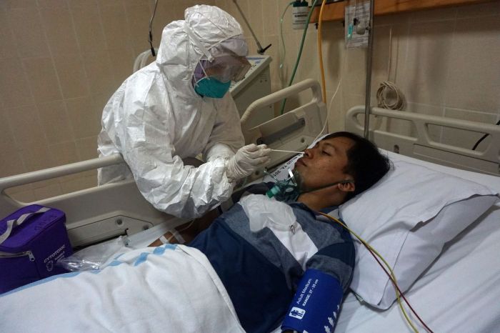 Salah satu penyakit penyerta atau komorbid pasien Covid-19 yang cukup berbahaya adalah diabetes. 