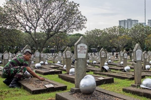 Ilustrasi -- Makam Pahlawan