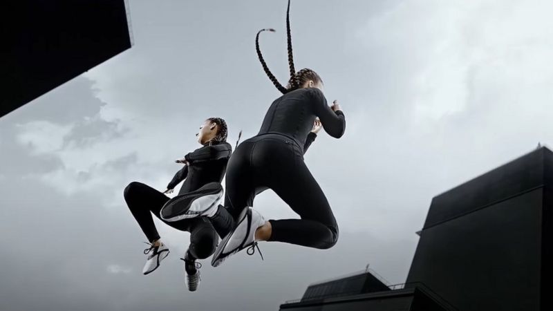 Sebelumnya, Balenciaga merilis koleksi baru via Youtube. 