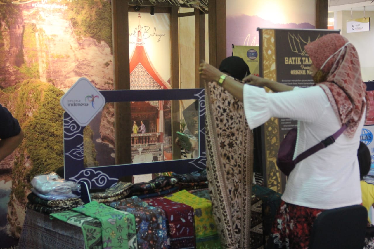 Pasar Nusantara yang digelar di Basko Grand Mall, Padang, Sumbar, bisa membangkitkan agen perjalanan, operator tur, dan UMKM.