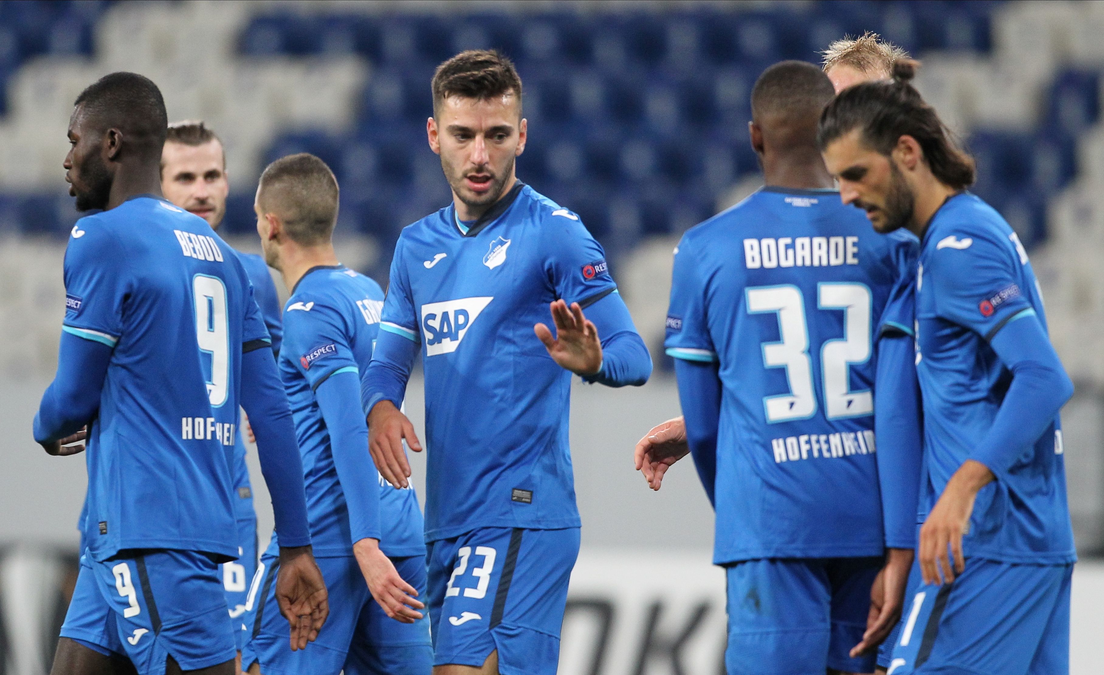 Para pemain Hoffenheim melakukan selebrasi usai mencetak gol ke gawang Slovan Liberec di laga Liga Europa, Jumat (6/11) dini hari WIB lalu.