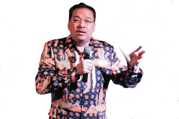 Pendiri Lingkaran Survei Indonesia (LSI) Denny Januar Ali
