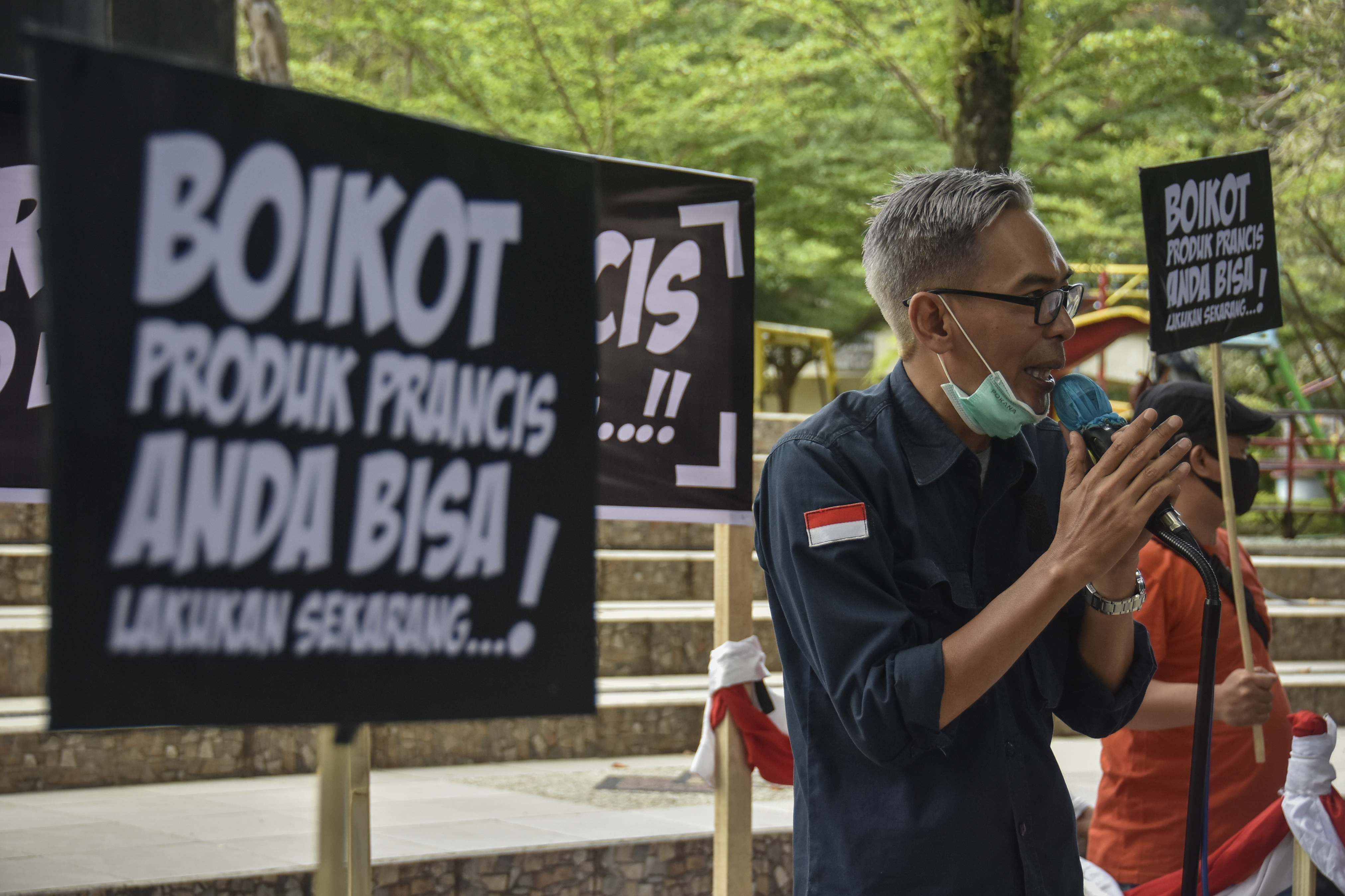 Aksi boikot produk prancis