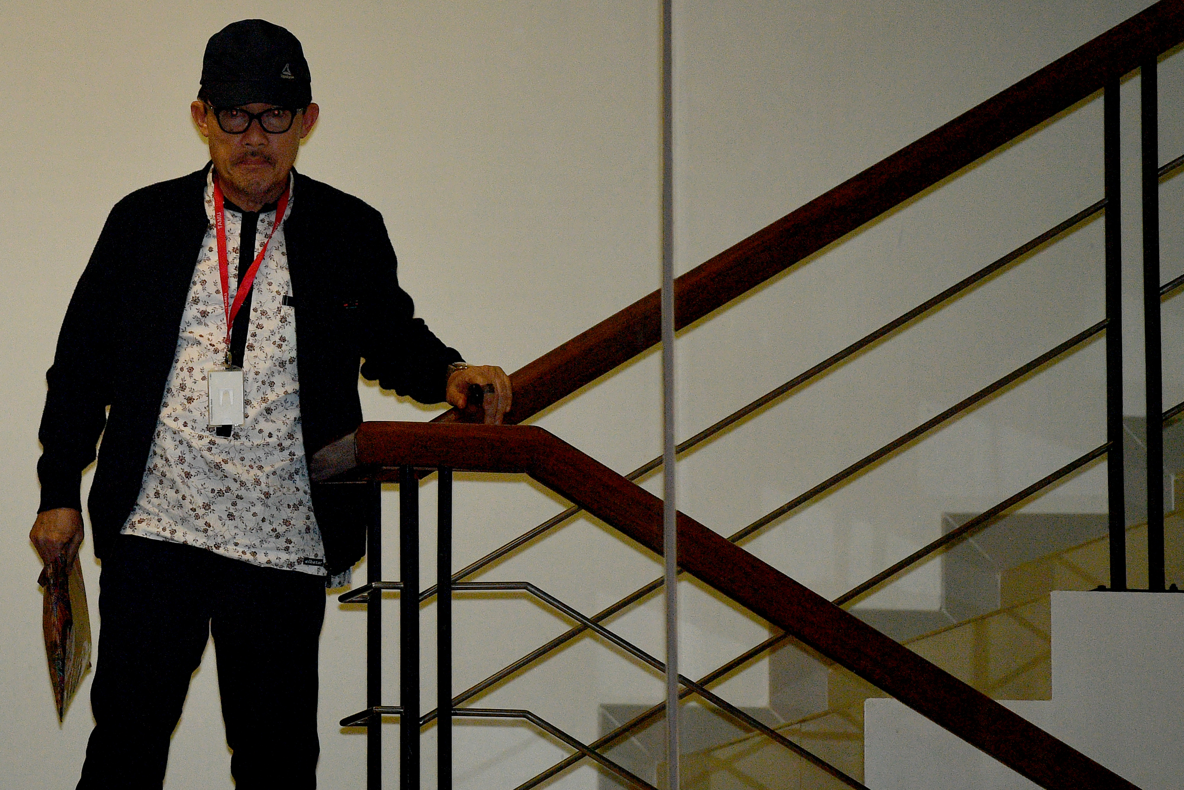 Wali Kota Dumai Zulkifli Adnan Singkah seusai diperiksa KPK pada tahun lalu.