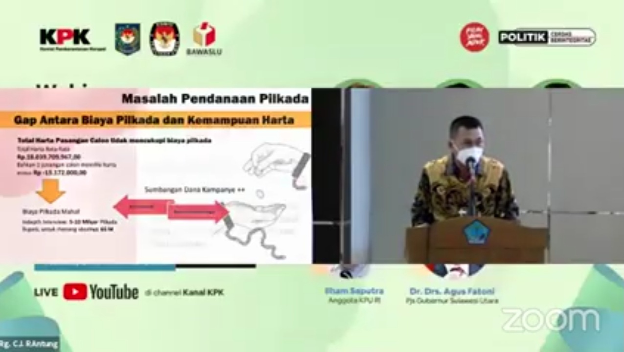 Wakil Ketua KPK Nawawi Pomolango saat menyampaikan pemaparan dalam webinar pembekalan calon kepala daerah, Kamis (5/11).