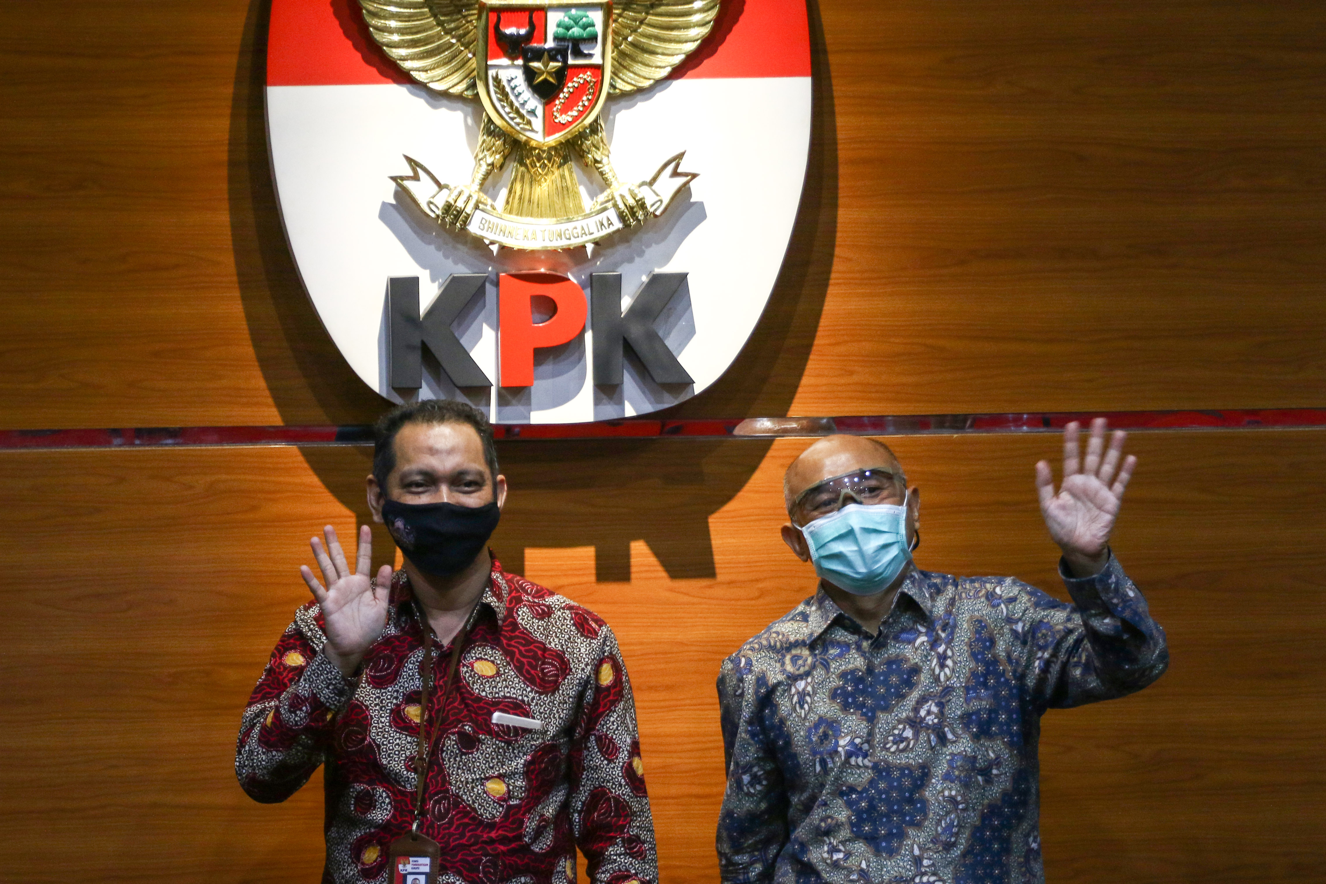 Wakil Ketua KPK Nurul Ghufron (kiri) di Gedung KPK, Jakarta, Selasa (6/10/2020).