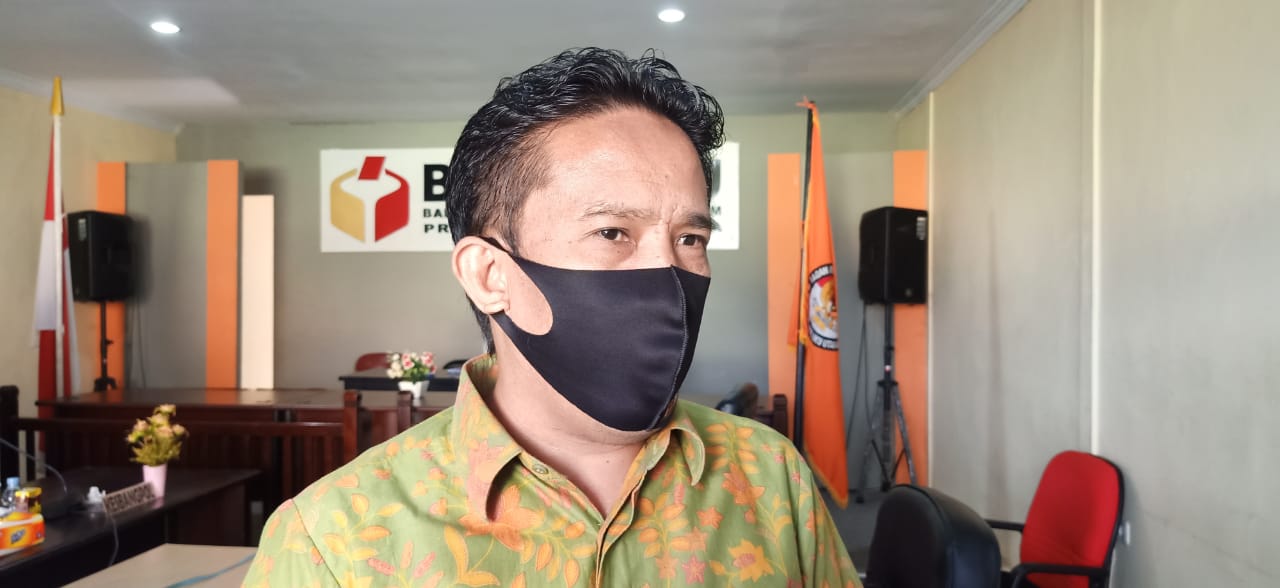 Ketua Bawaslu Maluku Utara Muksin Amrin