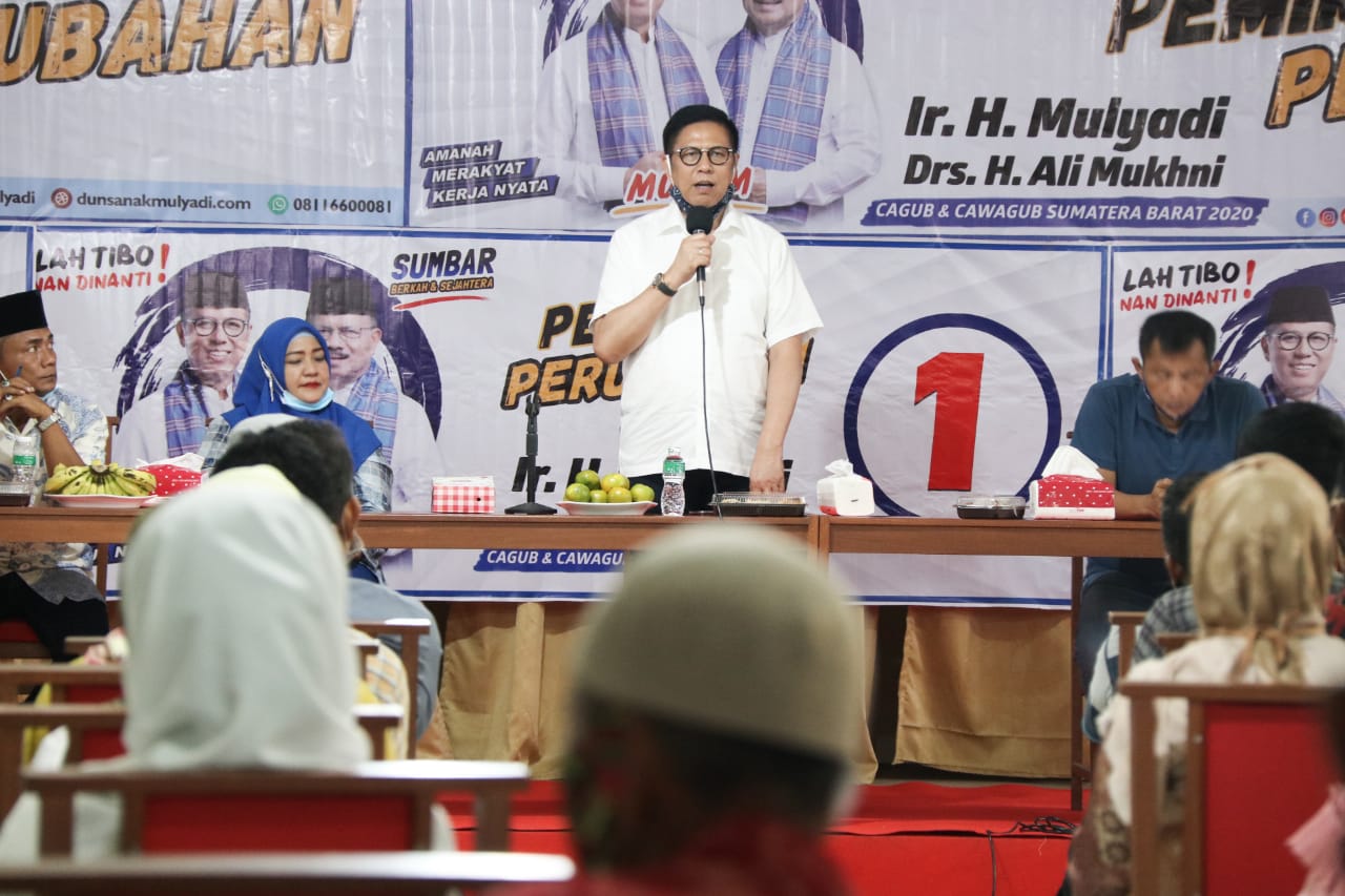 Lembaga survei Poltracking Indonesia merilis hasil survei Pilkada Sumbar menyebutkan paslon Mulyadi- Ali Mukhni kokoh untuk Sumbar Satu. 