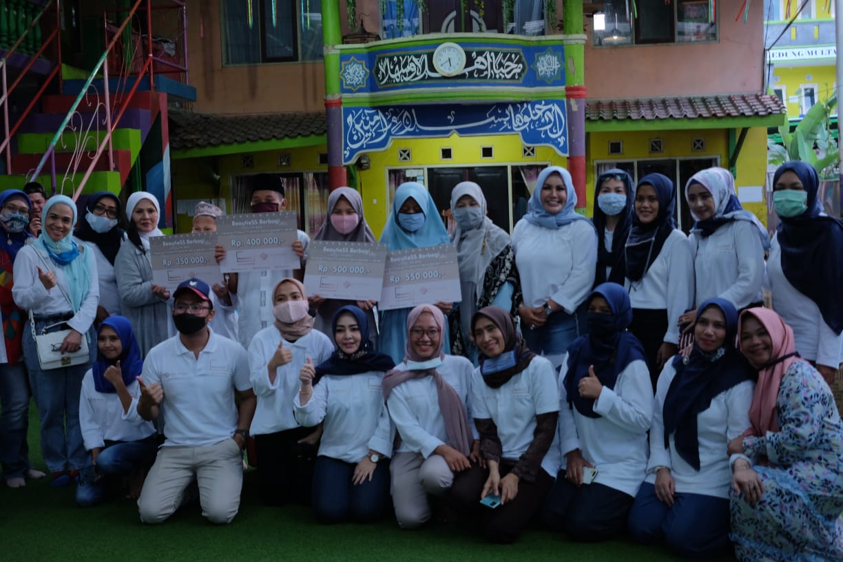 Beautiess Skincare  berdonais ke pondok pesantren di Karawang