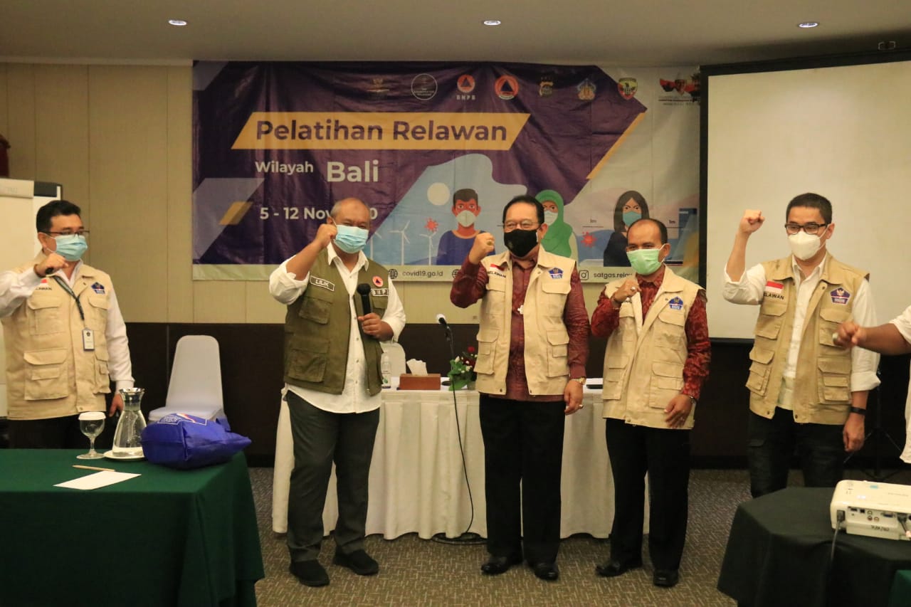Pelatihan seribu relawan covid-19 di Bali oleh Satgas Penanggulangan Covid-19.