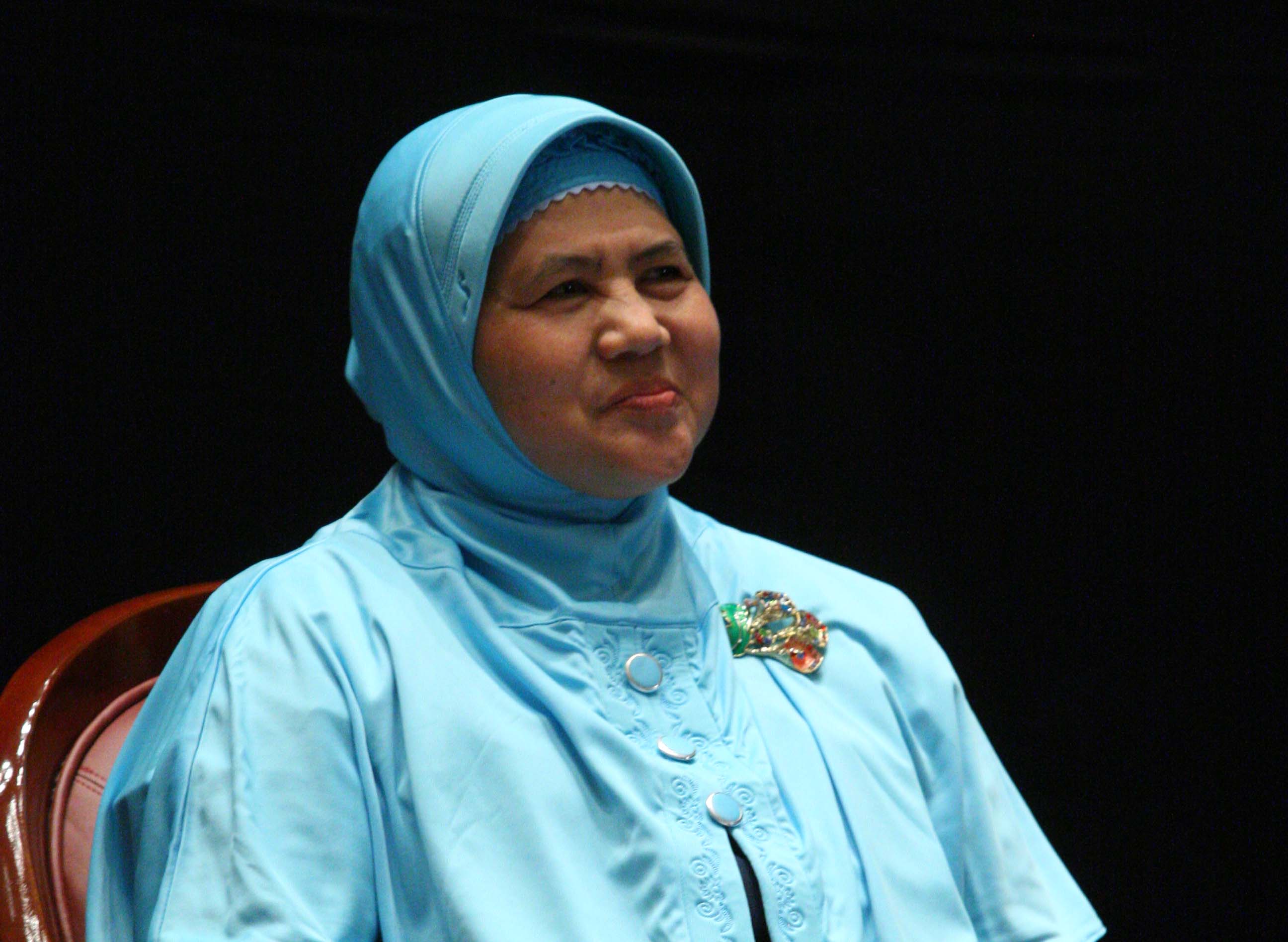 Ustazah Mama Dedeh Dikabarkan Positif Covid-19  