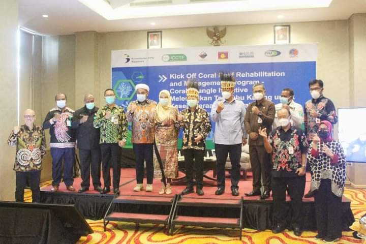 Kegiatan Kick of Coral Reef Rehabilitation and Management Program CIREMAP-CTI World Bank, di Kota Sorong, Papua Barat, Jumat (13/11/2020)