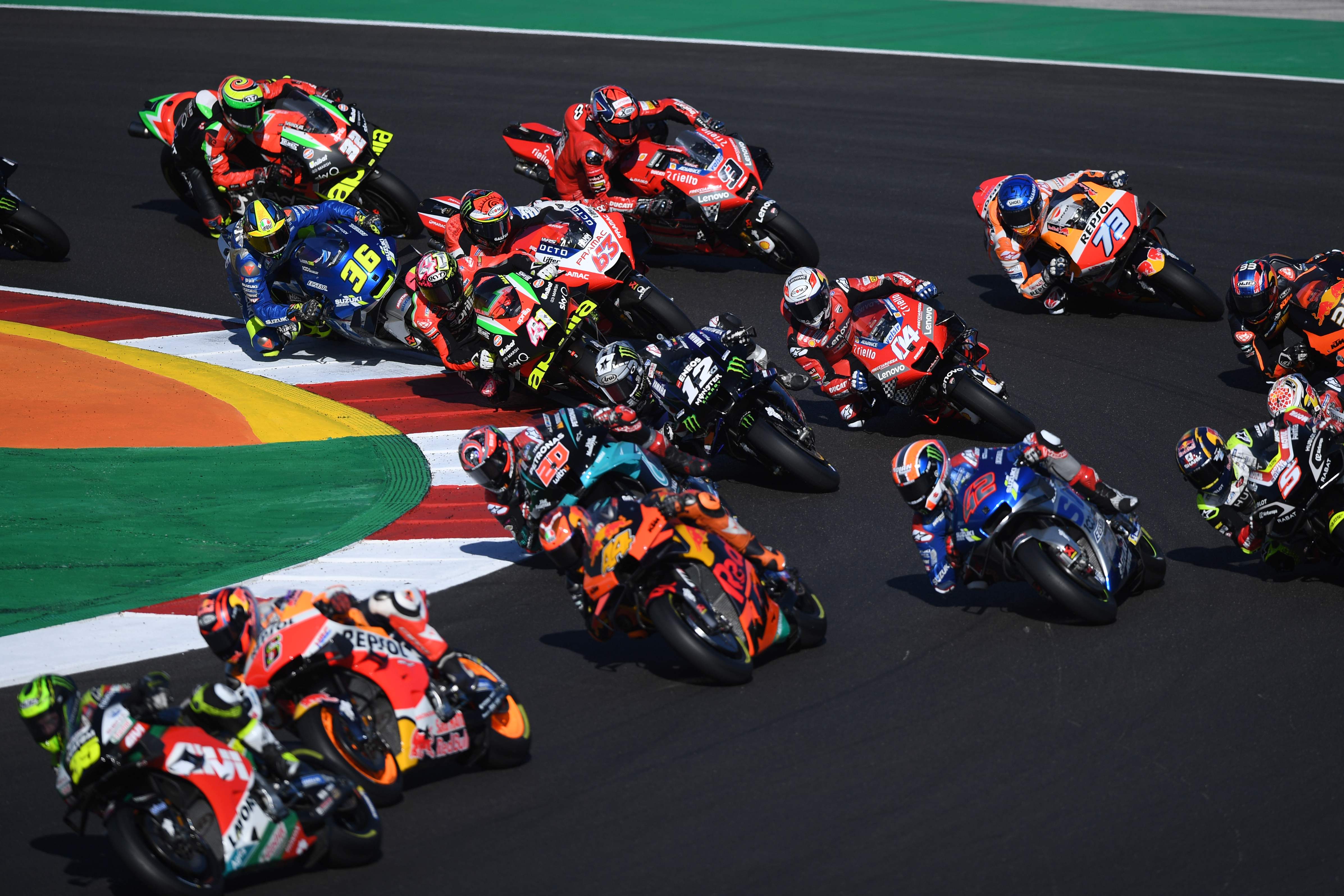 Aksi para pembalap MotoGP di GP Portugal