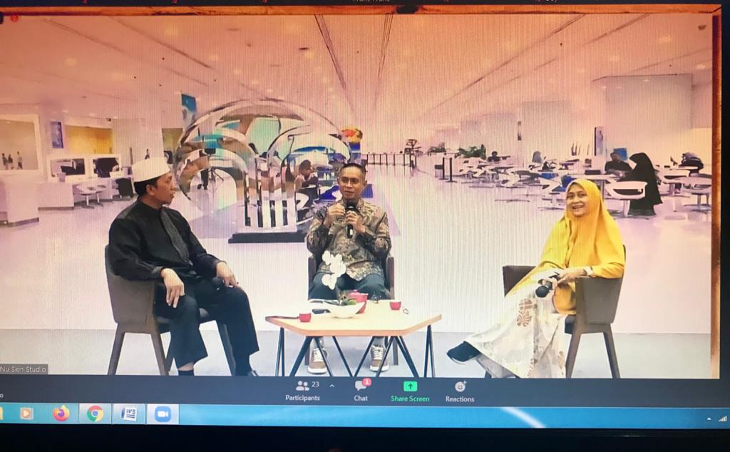 Konferensi pers soal sertifikasi sebagai perusahaan Penjualan Langsung Berjenjang Syariah (PLBS). 