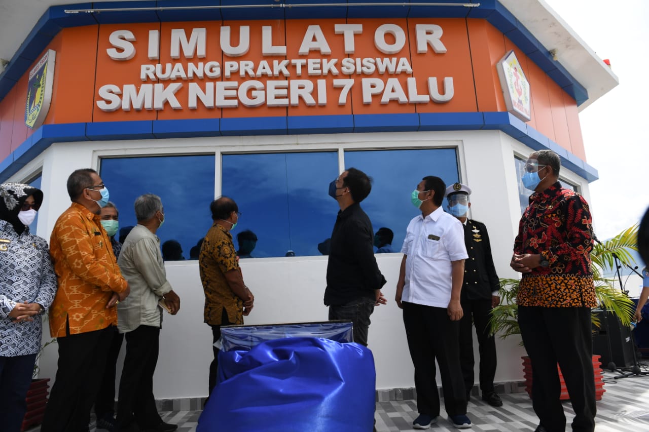  Mendikbud Nadiem Makarim melakukan kunjungan ke SMK Negeri 7 Kota Palu, Sulawesi Tengah.